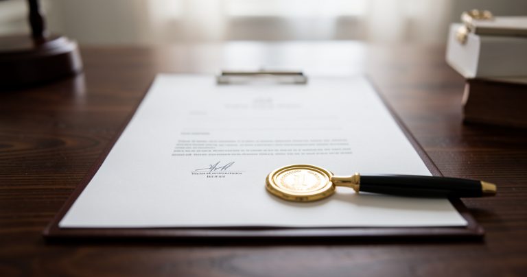 Coût d’un contrat de mariage en 2026 : tarifs et détails